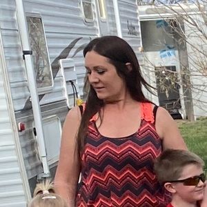 Meet your Posher, Liz